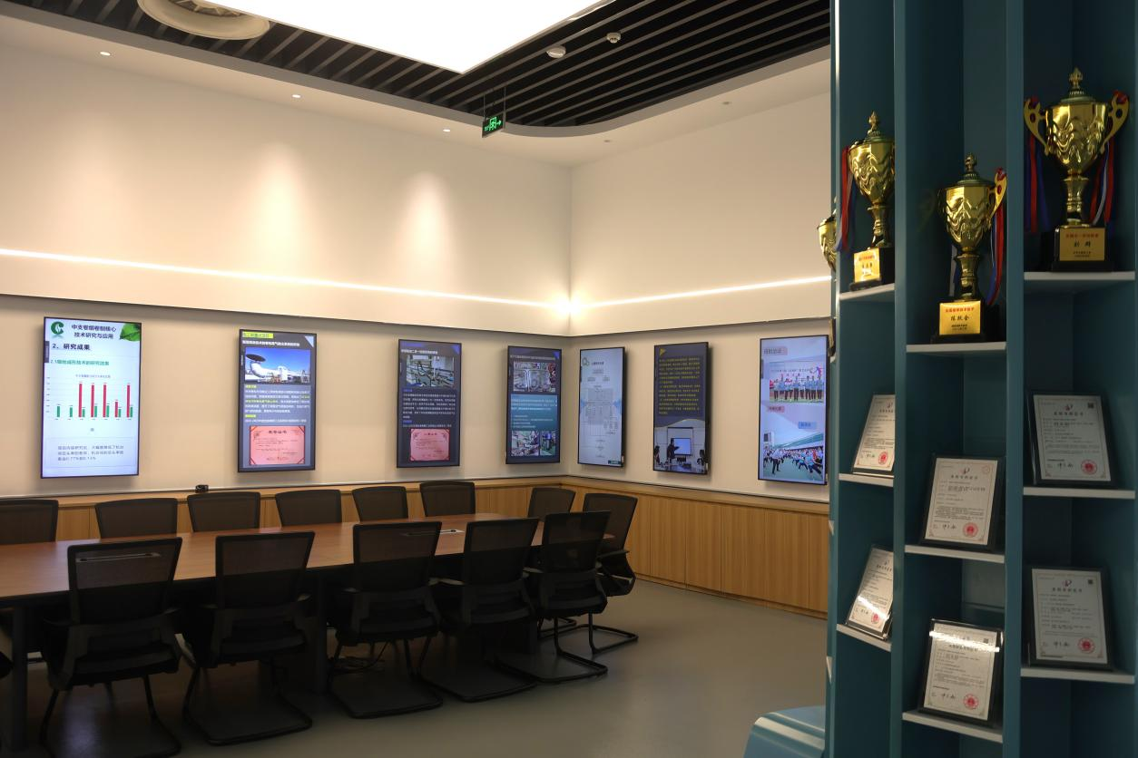 勞模創(chuàng)新工作室部分專利展示